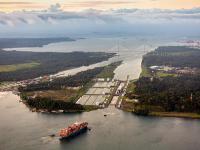 物品鍍鎳板經(jīng)南京市使用輪船運送抵到意大利——保拉