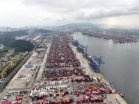 從港口到目的地：國際海運物流鏈到底是怎么一回事？